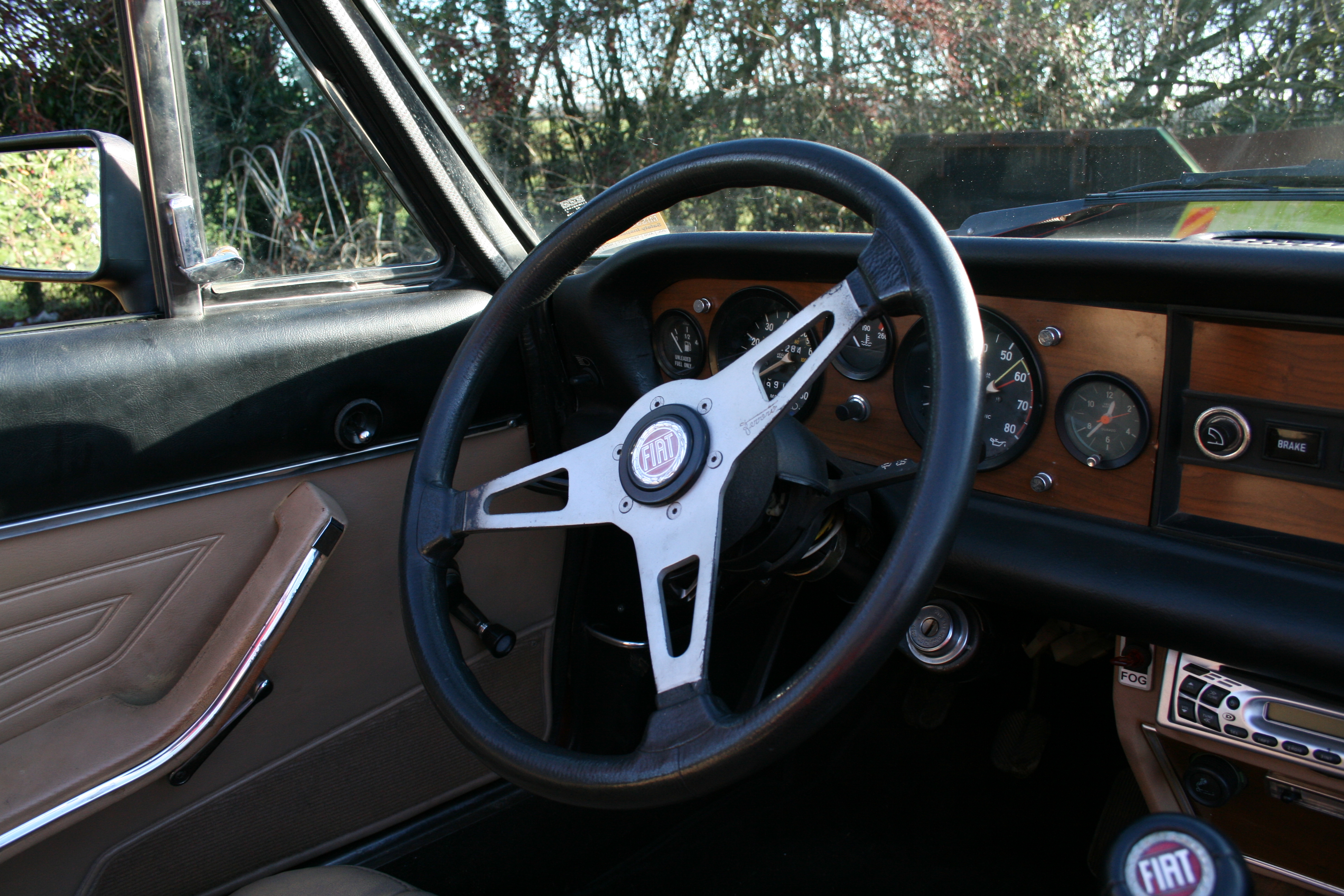 FIAT 124 SPIDER  2000 INJECTION