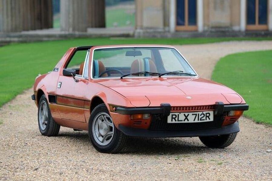 Fiat X19