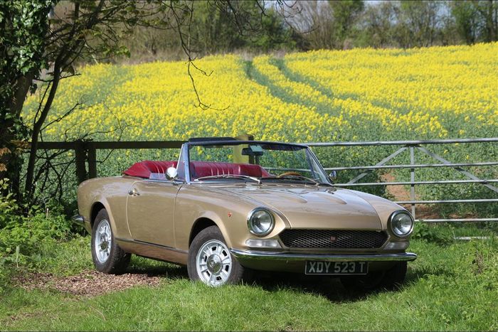 Fiat 124 CS Spider 1973 by:AMPaquete