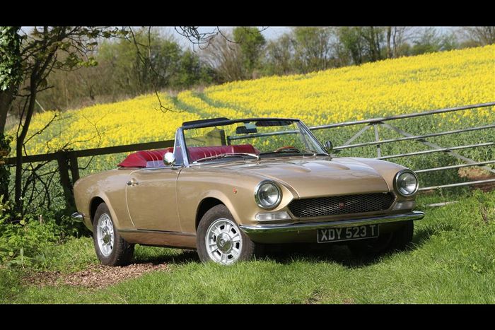 Fiat 124 CS Spider 1973 by:AMPaquete