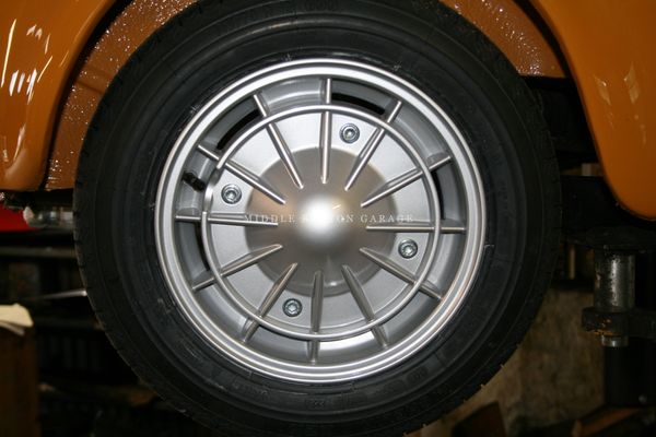 ‘Lesmo’ Alloy Wheels (4.5Jx12)