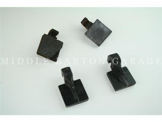 HAND BRAKE PAD SET  OF 4 LOBSTER CLAW TYPE