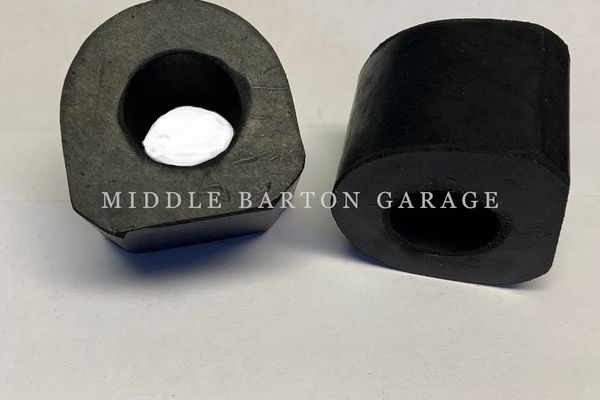 ANTI ROLL BAR FRONT OUTER BUSH (PAIR)