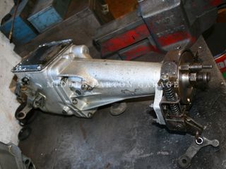 GEARBOX FIAT 1100 (EARLY) WITH HANDBRAKE USED