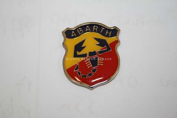 SMALL ABARTH SHIELD SELF/ADHS  30mm