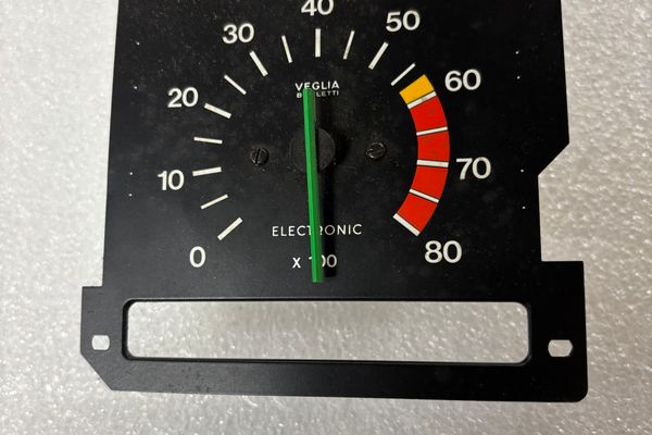 REV COUNTER FIAT STRADA 130TC