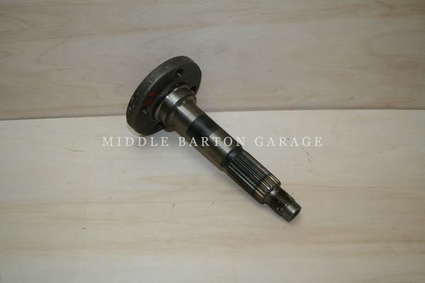 STUB AXLE REAR 500F/R/126
