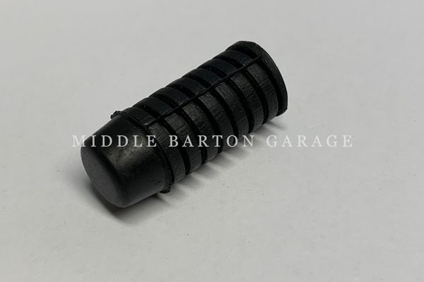 FASTENER FOR GRILL 124