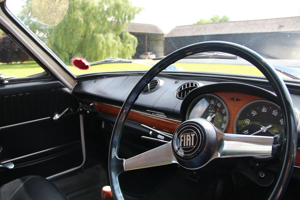 Fiat 850 Coupe Series 1